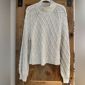 American Eagle sweater
